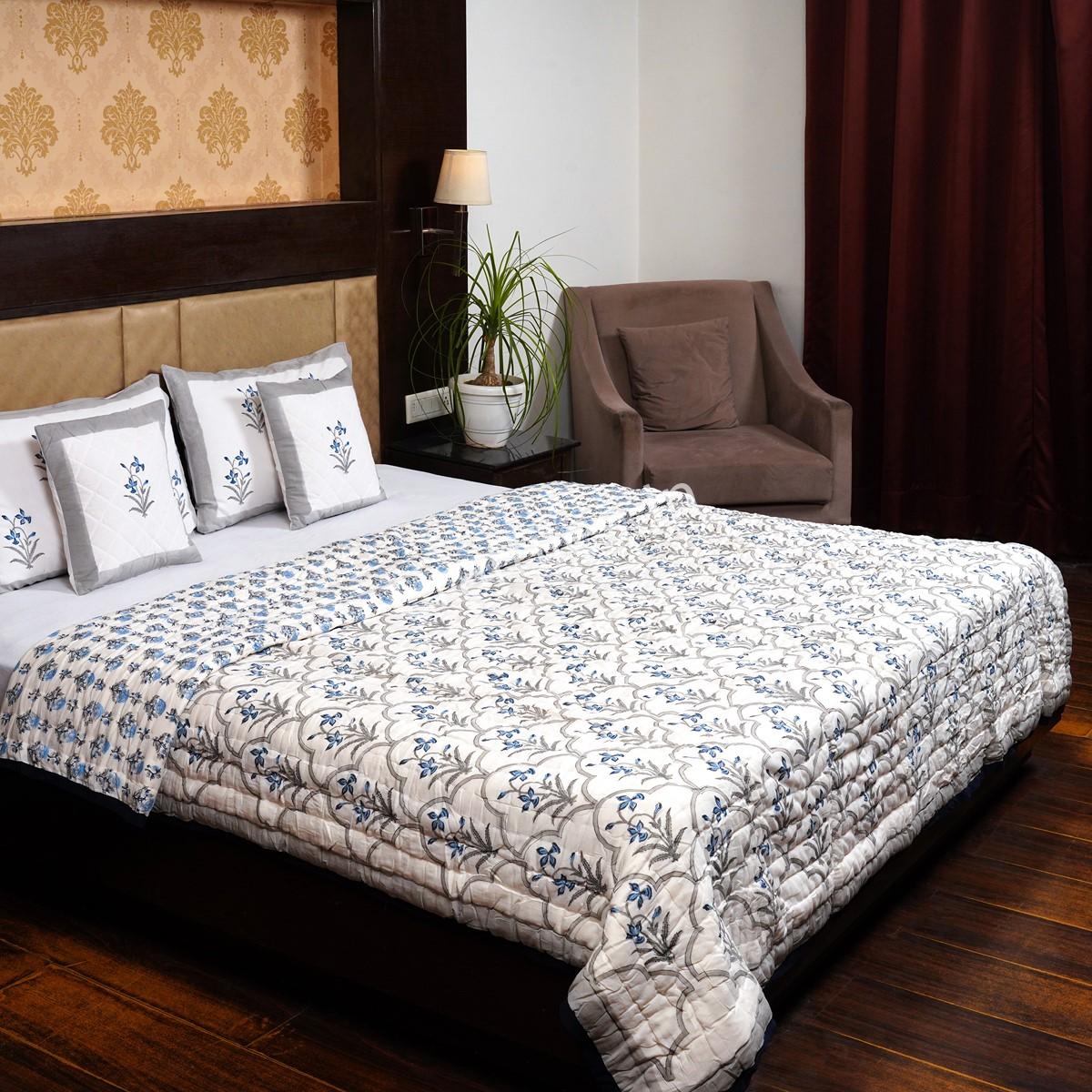 Craftiles - QL1146 Jharokha Jaipuri Handblock Printed Reversible Jaipuri Quilt by Jaipurdharohar - blue