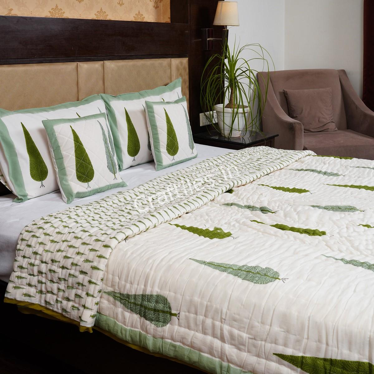 Craftiles - Tilak Jaipuri Handblock Printed Reversible Jaipuri Quilt by Jaipurdharohar - Green - Image 3