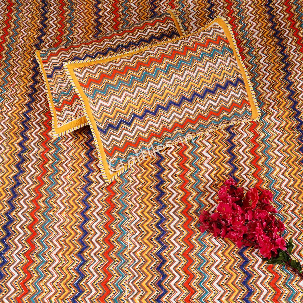 Craftiles - CF11155 ZigZag Jaipuri Handblock Printed Reversible Comforter by Jaipurdharohar - AC Quilt | Comforter | Bedcover | Gudarie - Red